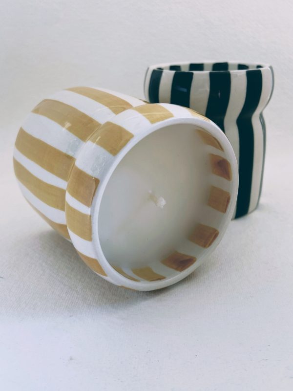 Scented ceramic candle